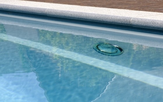 Les piscines aussi se mettent aux UV…